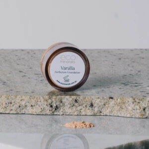ECO MINERALS Perfection Dewy Mineral Foundation 5gr Jar